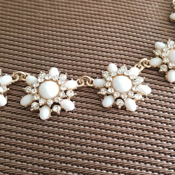 Statement necklace - Picture 2 of 2